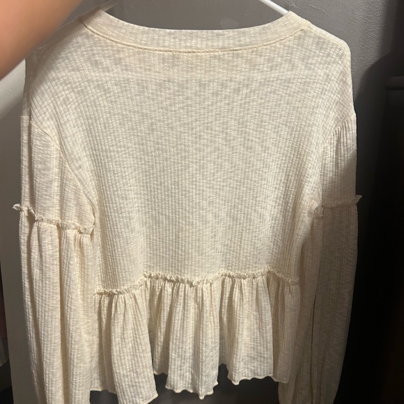 Women's Cream Ruffle Top - Picture 2 of 3